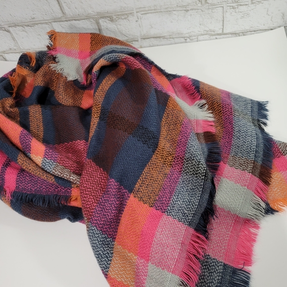 Plaid print colorful warm blanket scarf - Picture 8 of 11